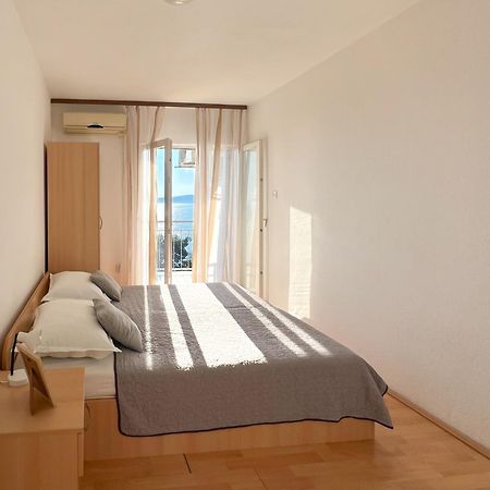 Seaside Apartments And Rooms Baška Voda Buitenkant foto