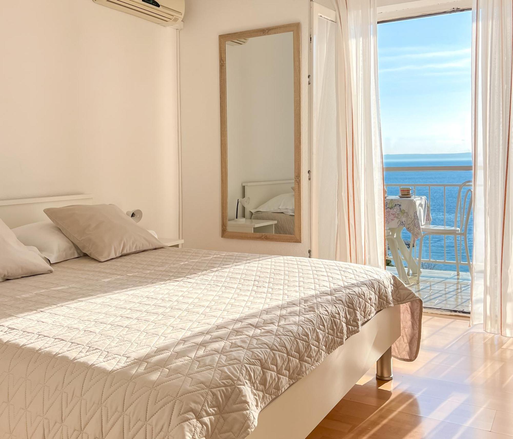 Seaside Apartments And Rooms Baška Voda Buitenkant foto